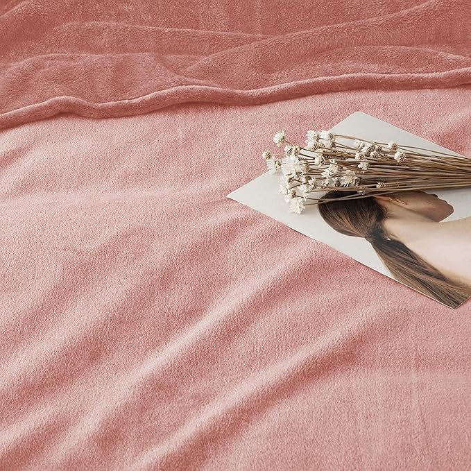 IR Imperial Rooms Fleece Blanket - Super Soft Fluffy Baby Pink Throw Blanket for Sofa and Bed - Warm and Cozy Lightweight 400 GSM Microfiber Bed Throws Blankets, 50 x 60 Inches (Throw/Travel)