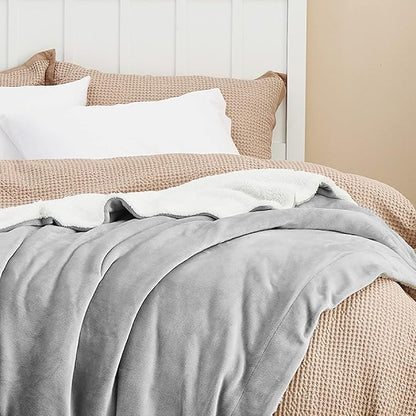 Bedsure Sherpa Fleece Throw Blanket for Couch - Thick and Warm, Soft Fuzzy Plush Throw Blanket for Winter, Light Grey, 50x60 Inches