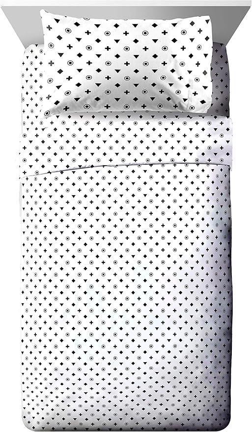 Jay Franco Game On 4 Piece Twin Bed Set - Includes Reversible Comforter & Sheet Set - Bedding Features Video Game Contoller - Super Soft Fade Resistant Microfiber