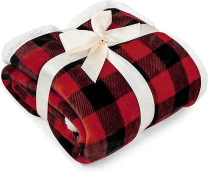 PAVILIA Black and Red Buffalo Plaid Sherpa Throw Blanket for Couch, Christmas Red Black Checkered Fleece Blanket and Throws, Soft Fuzzy Flannel Blanket for Sofa Bed, Cozy Winter, 50x60