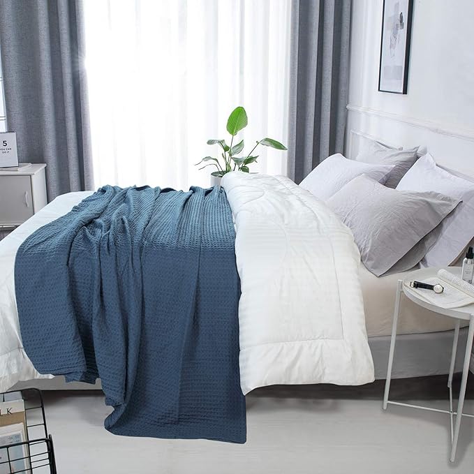HILLFAIR 100% Combed Cotton Blanket– Twin Size Bed Blankets– Warm Soft All Season Breathable Lightweight Summer Blankets– Waffle Weave Home Decor Bed Blanket- Navy Twin Bed Cotton Blankets/Bedcovers