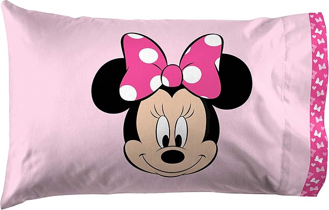 Jay Franco Disney Minnie Mouse Hearts N Love 5 Piece Full Size Bed Set - Includes Reversible Comforter & Sheet Set - Super Soft Fade Resistant Microfiber - (Official Disney Product)