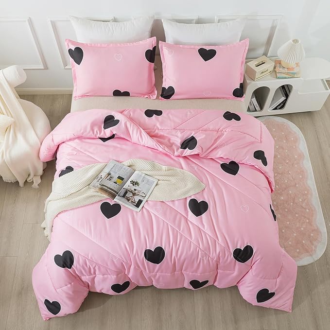 Caressma Love Pattern Girls Pink Comforter Set Queen Size, Blush Pink Cute Love Heart Sexy Comforter Bedding Set for All Seasons, Geometric Soft Microfiber 3 Pieces Comforter Set with Pillowcases