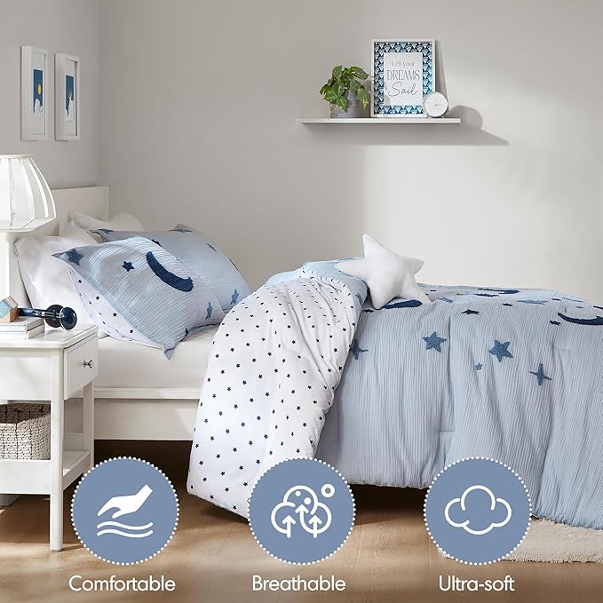 Intelligent Design Kids Cosmos Twin Size Comforter Set – Blue Star and Moon Tufted Chenille, Reversible 3-Piece Bedding with Star Pillow