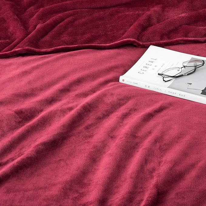 IR Imperial Rooms Fleece Blanket Twin Size 60 x 80 Inches - Super Soft Fluffy Burgundy Throw Blanket for Sofa and Bed - Warm and Cozy Lightweight 400 GSM Microfiber Bed Throws Blankets