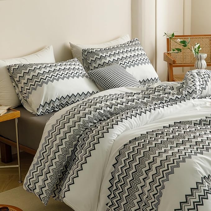 Wellboo Boho Black Striped Comforter Set Full Aztec Southwest Bedding Set Women Men Bohemian White Black Geometric Quilt Farmhouse Striped Aztec Folkloric Blankets White and Black Wavy Art Comforters