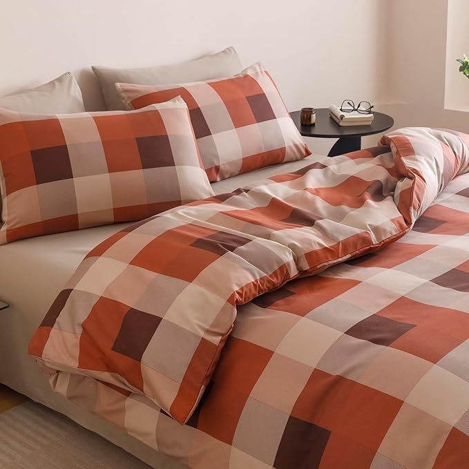 Wellboo Red Plaid Comforter Sets Cal King Taupe and Orange Grid Bedding Comforters Modern Minimalist Checkered Quilt Blankets Women Men Beige Checkerboard Bedding Soft Luxurious Brown Geometric Bed