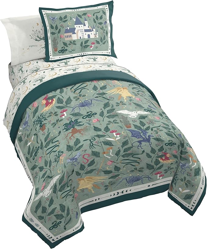 Jay Franco Kids Comforter Set Includes Sheets and Pillow Covers - Soft and Cozy Bed Set for Stylish Room Decor, Official Licensed Product, Green - Harry Potter, 5 Piece Twin