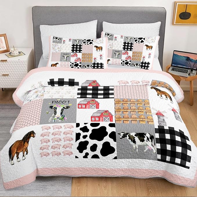 HOSIMA Farmhouse King Size Bedding Set,Plaid Patchwork Cow Bedding,Cute Cartoon Farm Animal Pig Cow Horse Pattern Quilt,Western Country Style Room Decor Aesthetic with 2 Pillowcases.
