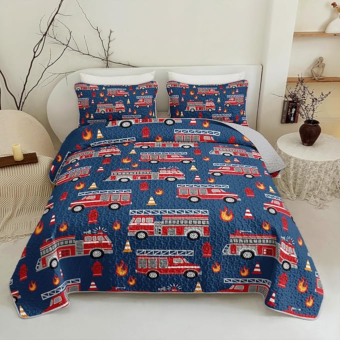 QOOMO Fire Truck Quilt Set King Size,Fire Truck Bedspread Coverlet Set,Truck 3Pcs Bedding Set Printed Quilt with 2 Pillowcases,Soft and Lightweight,for All Seasons