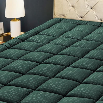 HYLEORY Queen Mattress Pad Quilted Fitted Mattress Protector Cooling Pillow Top Mattress Cover Breathable Fluffy Soft Mattress Topper with 8-21" Deep Pocket, Green