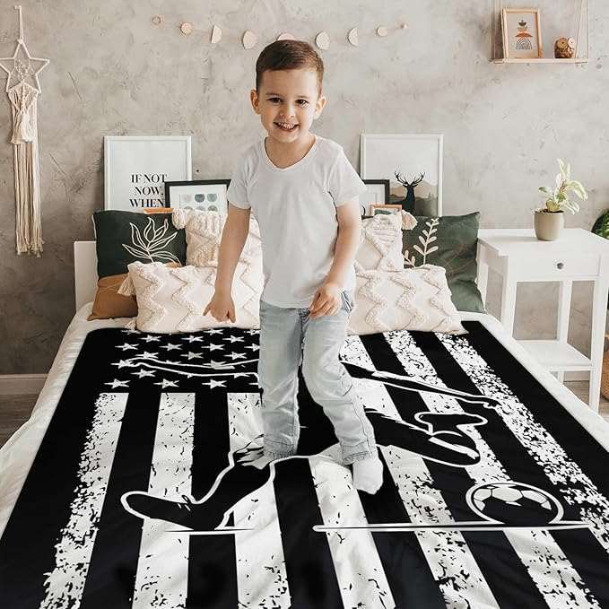 Soccer Throw Blankets for Kids Boys Teens 8-12, 60x50 Inches Plush Comfy Soft Sports Throws Decor for Couch Bed Home Gifts Ideas