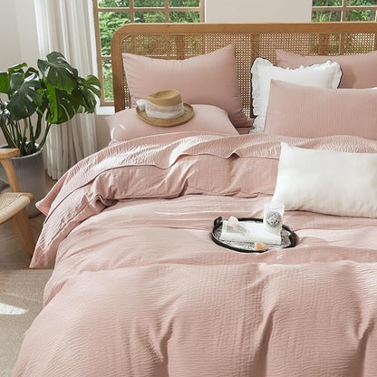 Duvet Cover Queen Size, Luxury Brushed Microfiber Double-Layer Crinkle Gauze Pink Duvet Cover, 3 Pieces Bedding for All-Season, Soft Breathable with Zipper Closure (No Comforter)