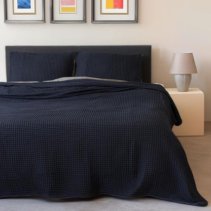 Premium Waffle Blanket Queen Size Black - Luxury, Pure 100% Turkish Cotton, Light and Airy Waffle Weave All-Season Quilt - Lux Decorative Bedspread (Black, Queen 91" x 95" Inch)
