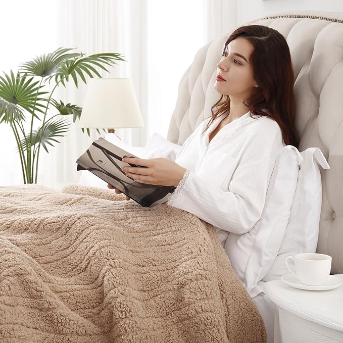 Westinghouse Electric Blanket Queen Size, Soft Plush Sherpa Heated Blanket with 10 Heating Levels & 1-12 Hours Auto-Off, Machine Washable, 84x90 inches, Camel