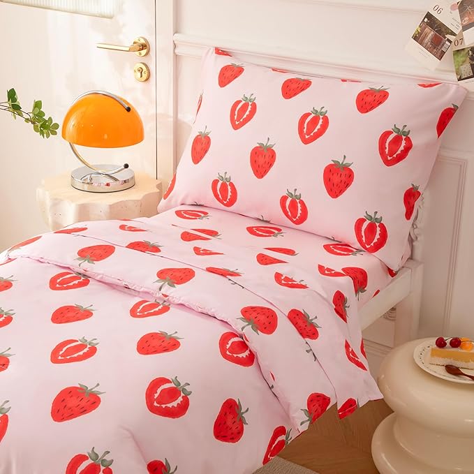 SDIII 4 Piece Strawberry Toddler Bedding Set, Kawaii Fruit Printed Pink Toddler Bedding Girl with Comforter, Fitted Sheet, Flat Sheet, Pillowcase
