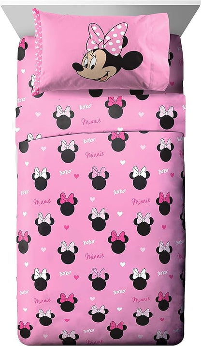 Jay Franco Disney Minnie Mouse Hearts N Love 5 Piece Full Size Bed Set - Includes Reversible Comforter & Sheet Set - Super Soft Fade Resistant Microfiber - (Official Disney Product)