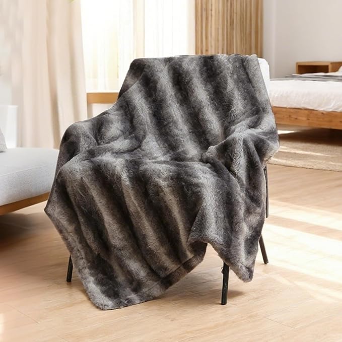 Electric Heated Blanket Throw Size 50" x 60", Super Cozy Warmth Soft with 4 Heating Levels & 4 Hours Auto Off, Plush Faux Fur & Sherpa, Machine Washable, Home Office Use, Gray White