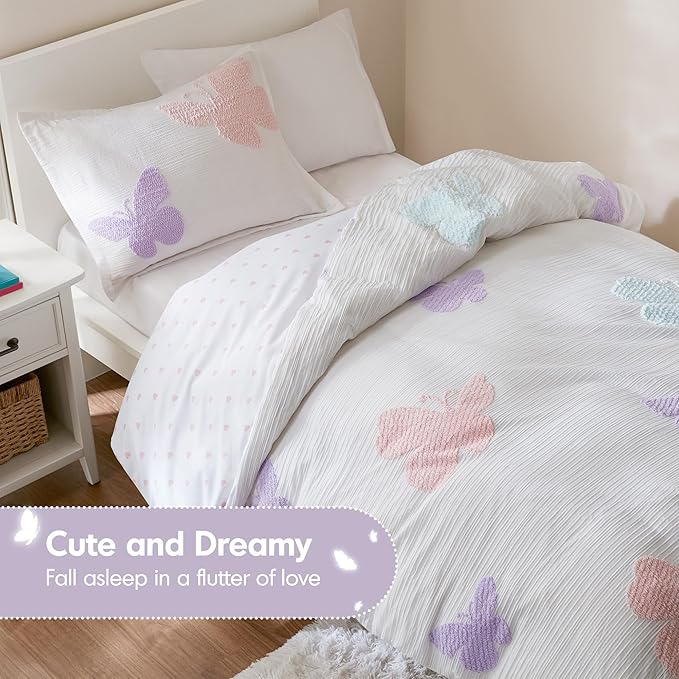Intelligent Design Kids Rio Twin Duvet Set – Girls’ Reversible Tufted Chenille Bedding with Pastel Purple Butterflies and Pink Dot, 2pcs