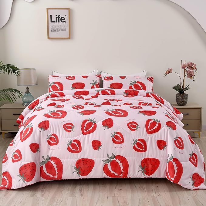 SDIII 3PCS Pink Strawberry Comforter Set Twin, Soft Microfiber Lightweight Pink Twin Comforter Set, Strawberry Bedding Quilt for Girls Boys Kids Teens