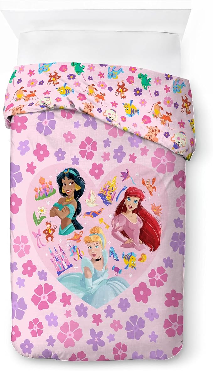 Jay Franco Kids Duvet Cover Set – 2 Piece Super Soft Bedding with Sham Pillowcase, Cover ONLY Comforter Not Included, Pink - Princess, Twin