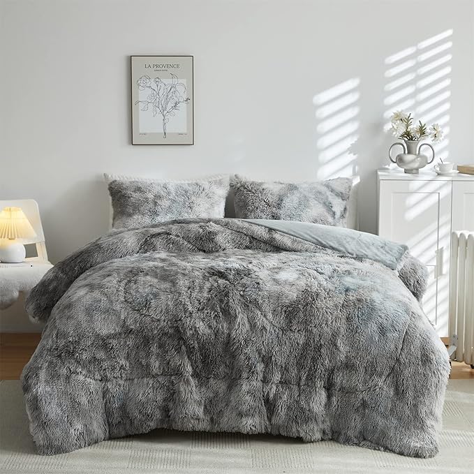 Wajade Faux Fur Plush White Comforter Set Fluffy Fuzzy Shaggy Bedding Set - 3PC Full/Queen Microfiber Soft Warm Quilt Set (Tie Dye Grey White, Full)