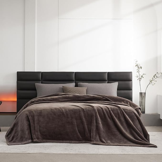 Mellowdy Extra Thick Hearty Plush Flannel Blanket (Peat Brown, 90x90) - 500GSM King Size Warm Blanket for Winter, Fall | Soft, Fluffy, Cuddly, Perfect for Bed, Oversized Throw for Couch, Sofa