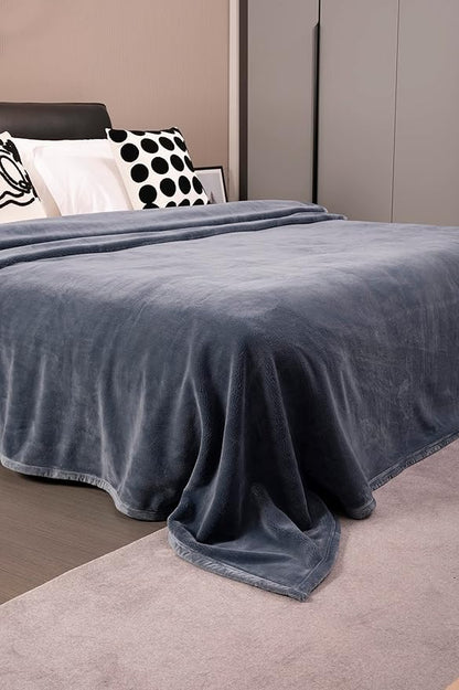 Mellowdy Extra Thick Hearty Plush Flannel Blanket (Dark Grey, 60x80) - 500GSM Twin Size Warm Blanket for Winter, Fall | Soft, Fluffy, Cuddly, Perfect for Bed, Oversized Throw for Couch, Sofa
