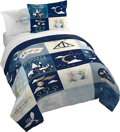 Jay Franco Kids Comforter Set Includes Sheets and Pillow Covers - Soft and Cozy Bed Set for Stylish Room Decor, Multi - Harry Potter, 7 Piece Queen Size Bedding
