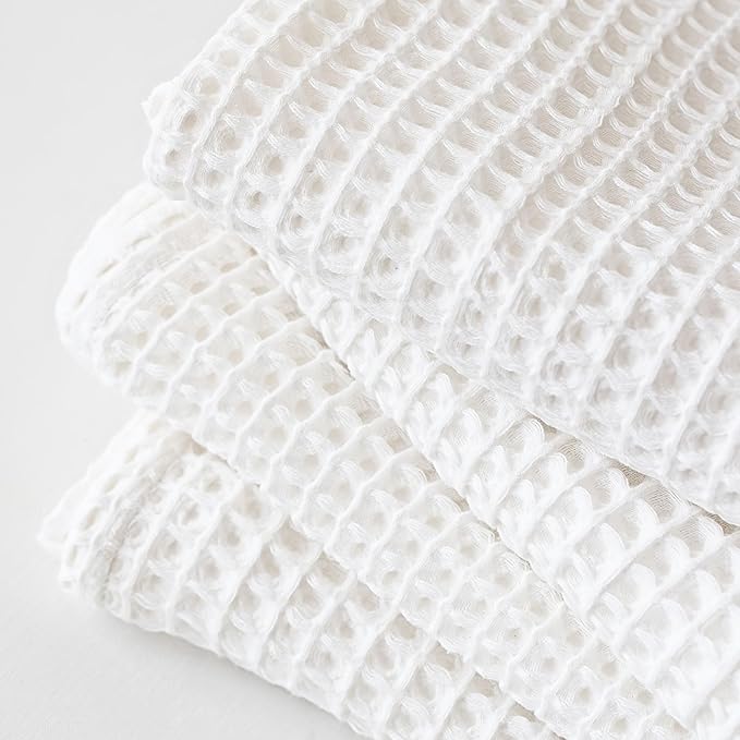 100% Turkish Cotton Waffle Blanket King Size White - Premium Quality, Light and Airy Waffle Weave All-Season Quilt - Lux Decorative Bedspread (White, King Size 95" x 110" Inch)