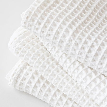 100% Turkish Cotton Waffle Blanket King Size White - Premium Quality, Light and Airy Waffle Weave All-Season Quilt - Lux Decorative Bedspread (White, King Size 95" x 110" Inch)