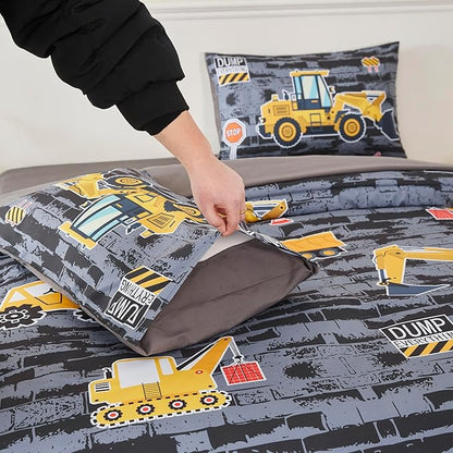 RYNGHIPY Construction Truck Bedding Set Excavator Tractor Bed Set for Boys Bedroom Kids Comforter Sets with 1 Comforter 2 Pillowcases (Black-Grey,Queen)