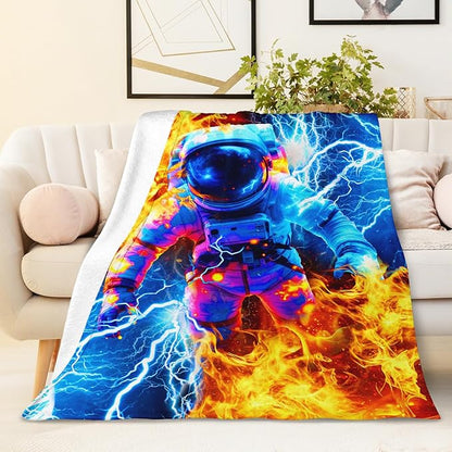 Boys Astronaut Blanket Gift Throw Blankets for Kids Astronaut Lovers, 40x50 Inches Lightweight Comfy Throw for Sofa Chair Bed Office Home Decor