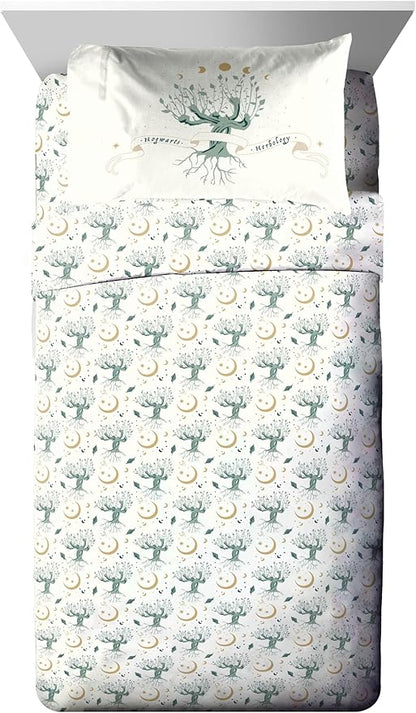 Jay Franco Kids Comforter Set Includes Sheets and Pillow Covers - Soft and Cozy Bed Set for Stylish Room Decor, Official Licensed Product, Green - Harry Potter, 5 Piece Twin