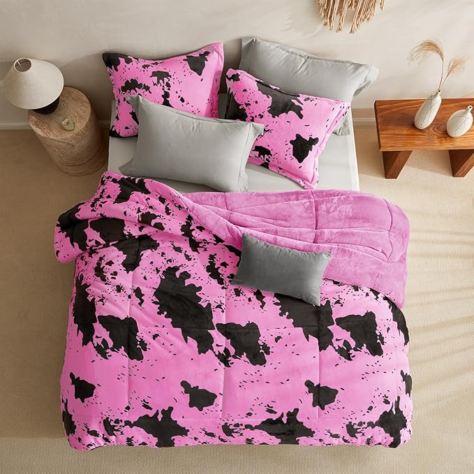 Petrichor Velvet Flannel Queen Comforter Set-Cow Print Western Style Blanket,Luxury Fuzzy Heavy Bedding Set, 3 Pieces Plush Winter Bed Set with Comforter (90"x90") & 2 Pillow Shams (20"x26")