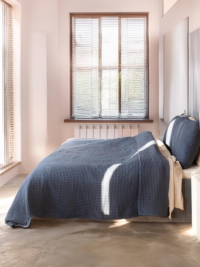 100% Turkish Cotton Waffle Blanket King Size Anthracite - Premium Quality, Light and Airy Waffle Weave All-Season Quilt - Lux Decorative Bedspread (Anthracite, King Size 95" x 110" Inch)