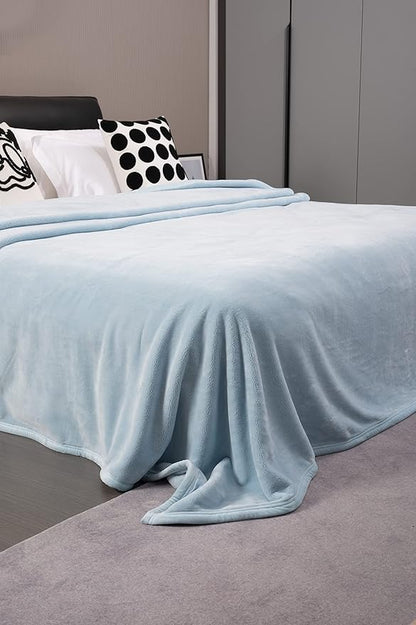 Mellowdy Extra Thick Hearty Plush Flannel Blanket (Light Blue, 108x90) - 500GSM King Size Warm Blanket for Winter, Fall | Soft, Fluffy, Cuddly, Perfect for Bed, Oversized Throw for Couch, Sofa