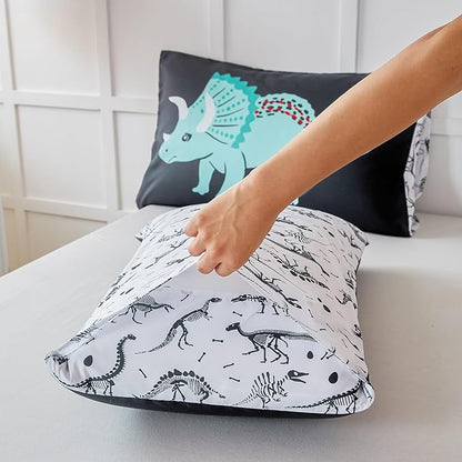 RYNGHIPY Dinosaur Bedding Set - Queen Size Comforter Set for Boys & Girls - Soft, Breathable, Cute Dinosaur Bed Set for All Season (Black, Queen)
