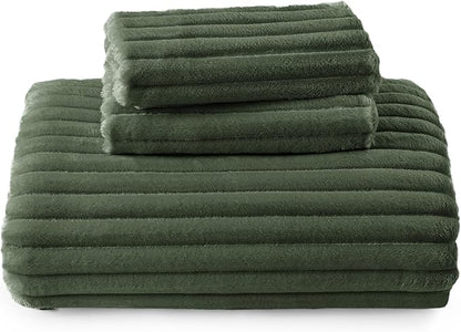 Bedsure Fluffy Duvet Cover Set - Ultra Soft Plush Shaggy Comforter Cover King Size, Warm Flannel Fleece Bed Sets for Winter, 3 Pieces (Striped Pattern, Green)