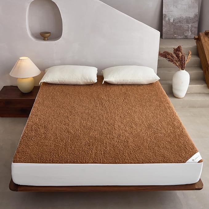 YOUR MOON Wool Fleece Mattress Pad Twin – Organic Australian Wool Plush Mattress Topper, 370GSM Velvet Breathable Bed Mattress Cover with 16" Deep Pocket, 39"x75", Brown