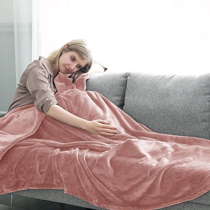 IR Imperial Rooms Fleece Blanket - Super Soft Fluffy Baby Pink Throw Blanket for Sofa and Bed - Warm and Cozy Lightweight 400 GSM Microfiber Bed Throws Blankets, 50 x 60 Inches (Throw/Travel)