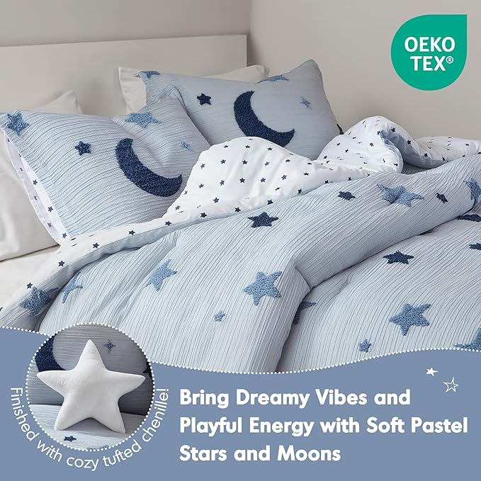 Intelligent Design Kids Cosmos Twin Size Comforter Set – Blue Star and Moon Tufted Chenille, Reversible 3-Piece Bedding with Star Pillow