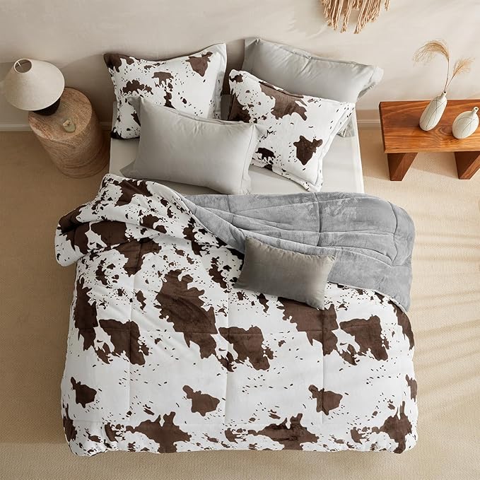 Petrichor Velvet Flannel Twin Comforter Set-Cow Print Western Style Blanket,Luxury Fuzzy Heavy Bedding Set, 2 Pieces Plush Winter Bed Set with Comforter (68"x88") & 1 Pillow Shams (20"x26")