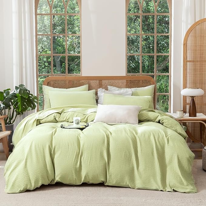 Duvet Cover Queen Set, Luxury Brushed Microfiber Double-Layer Crinkle Gauze Sage Green Duvet Cover, 3 Pieces Bedding for All-Season, Soft Breathable with Zipper Closure (No Comforter)