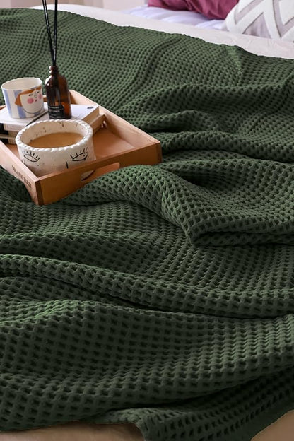 Premium Waffle Blanket Twin Size Green - Luxury, Pure 100% Turkish Cotton, Light and Airy Waffle Weave All-Season Quilt - Lux Decorative Bedspread (Dark Green, Twin 63" x 91" Inch)