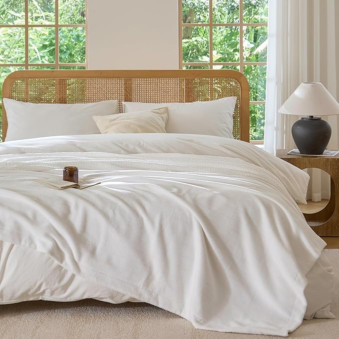 CHUFFED Cotton Waffle Blanket Throw Size - Plush Milk Velvet & Reversible Waffle Weave,Anti-Static 500Gsm Design，Thick Cozy Soft Winter Blanket for Bed, Couch, Sofa - White, 50x70 Inches