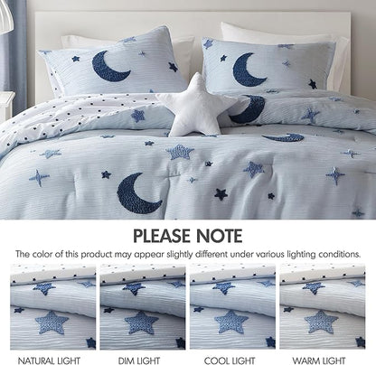 Intelligent Design Kids Cosmos Full Size Comforter Set – Blue Star and Moon Tufted Chenille, Reversible 4-Piece Bedding with Star Pillow, Full/Queen