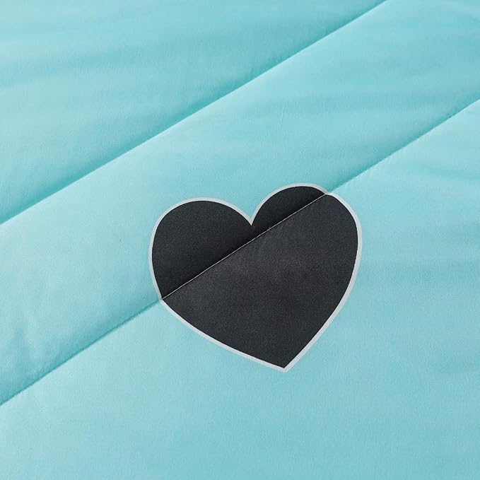 Caressma Love Pattern Girls Comforter Set King Size, Sky Blue Cute Love Heart Print Comforter Bedding Set for All Seasons, Geometric Soft Microfiber 3 Pieces Comforter Set with Pillowcases