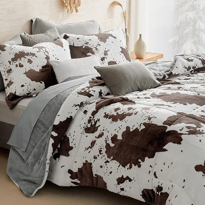 Petrichor Velvet Flannel Queen Comforter Set- Cow Print Western Style Blanket,Luxury Fuzzy Heavy Bedding Set, 3 Pieces Plush Winter Bed Set with Comforter (90"x90") & 2 Pillow Shams (20"x26")