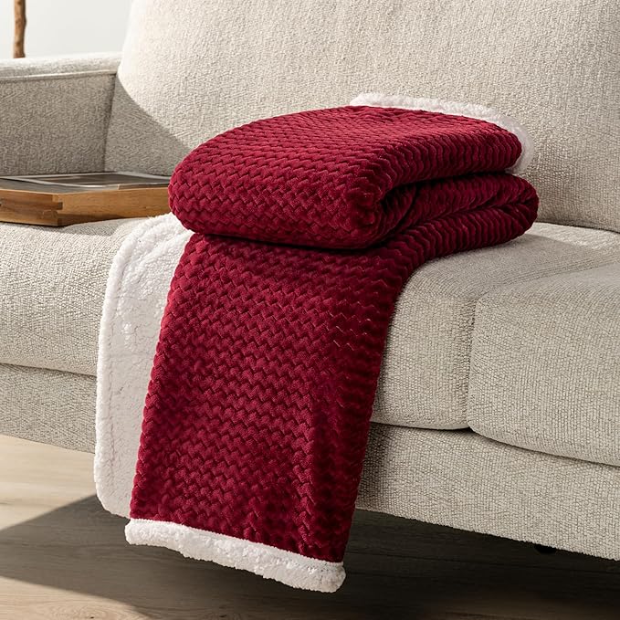 PAVILIA Maroon Red Twin Bed Blanket Reversible Sherpa Chevron, Soft Cozy Jacquard Weave Textured Throw Sofa Couch, Thick Warm Large Fleece Car Blanket, Decorative Plush Home Decor, 60x80 Burgundy Wine